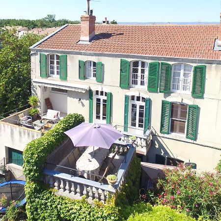 Maison De Maitre A Bram # Jacuzzi Zewnętrze zdjęcie